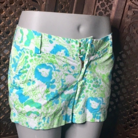 Lily Pulitzer The Chipper Short in limeade size 2 - Picture 3 of 9